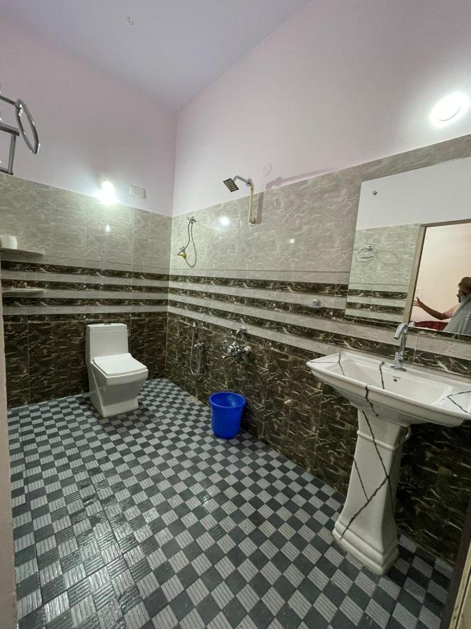 Veeru Homestay Hospet Exterior photo